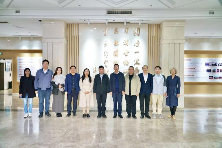 076C8767662354BC055B886CE99_1058B339_69E1A 69E1A