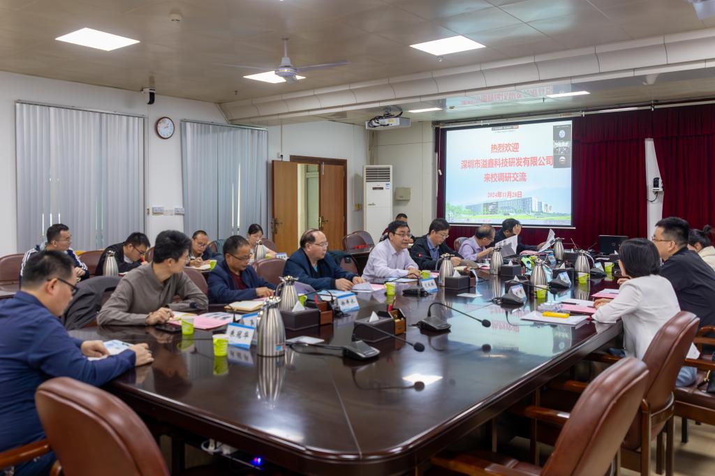 486B4B142424996B4AB8FE4445D_F648A45C_17111