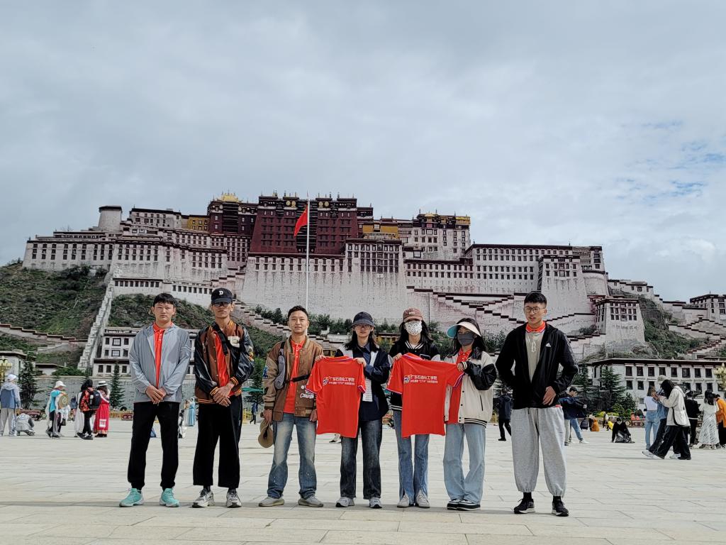 952676967BC3A500B78183936F4_49A6F030_1E64F