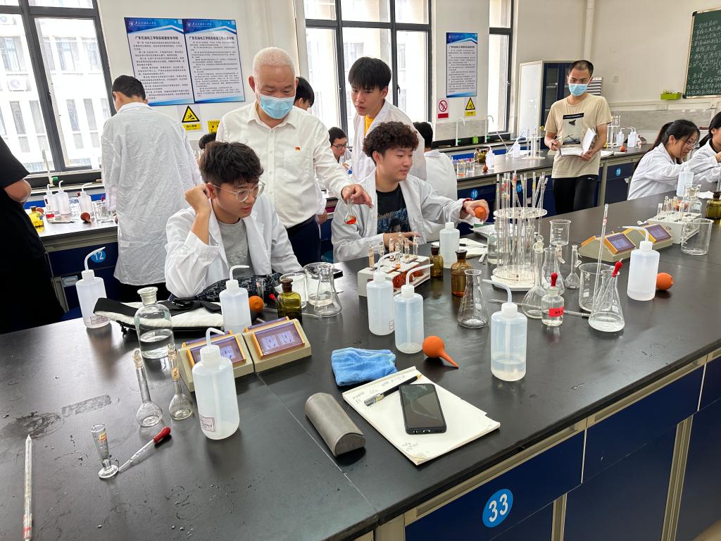 1096E4C00F62751E2DE14842B5C_CB49A5F5_235E3