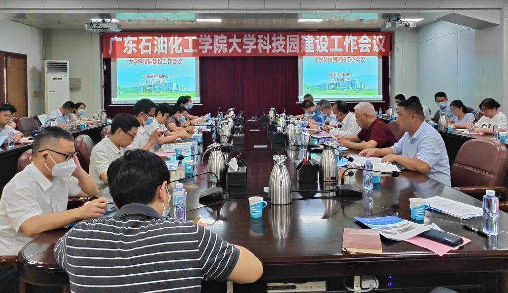 0894CFE8D2BC4208779527BD286_565F1A5A_1AD67