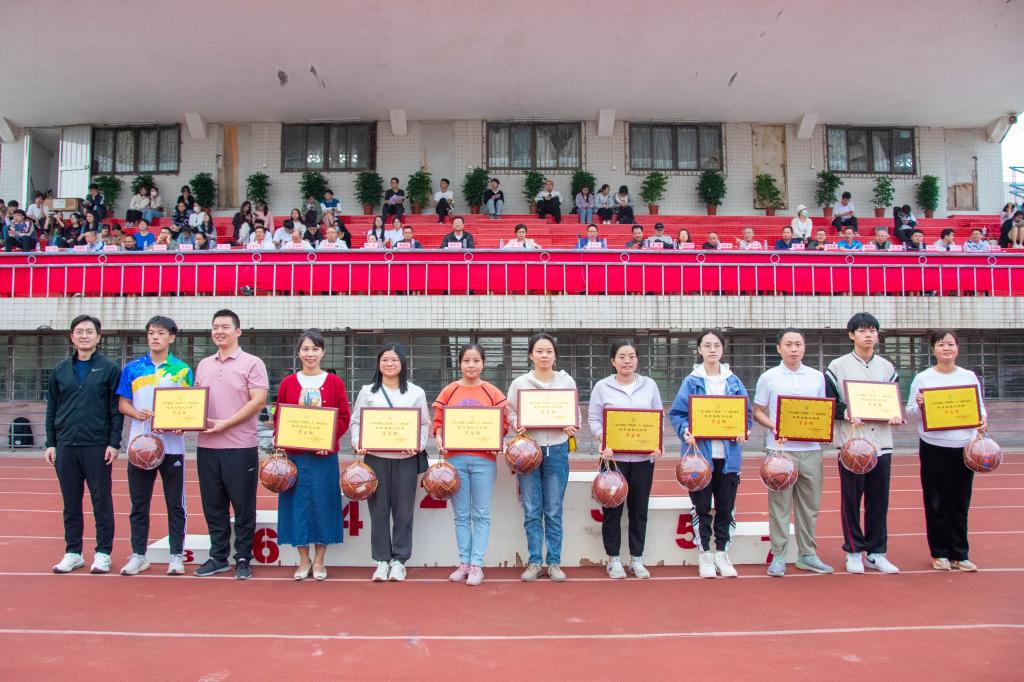 8851FCD6B14B1F76D6E12F70438_FF9A3E0B_1E91E