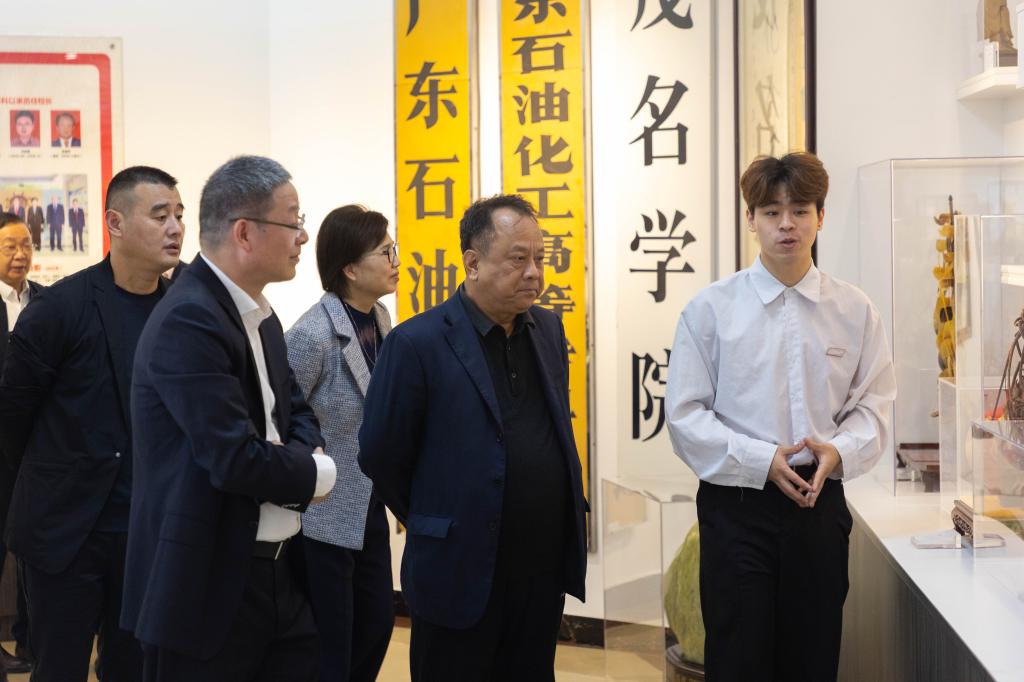 5FD6B6004FA87D701B793AAD6DD_30F9F26E_128B9