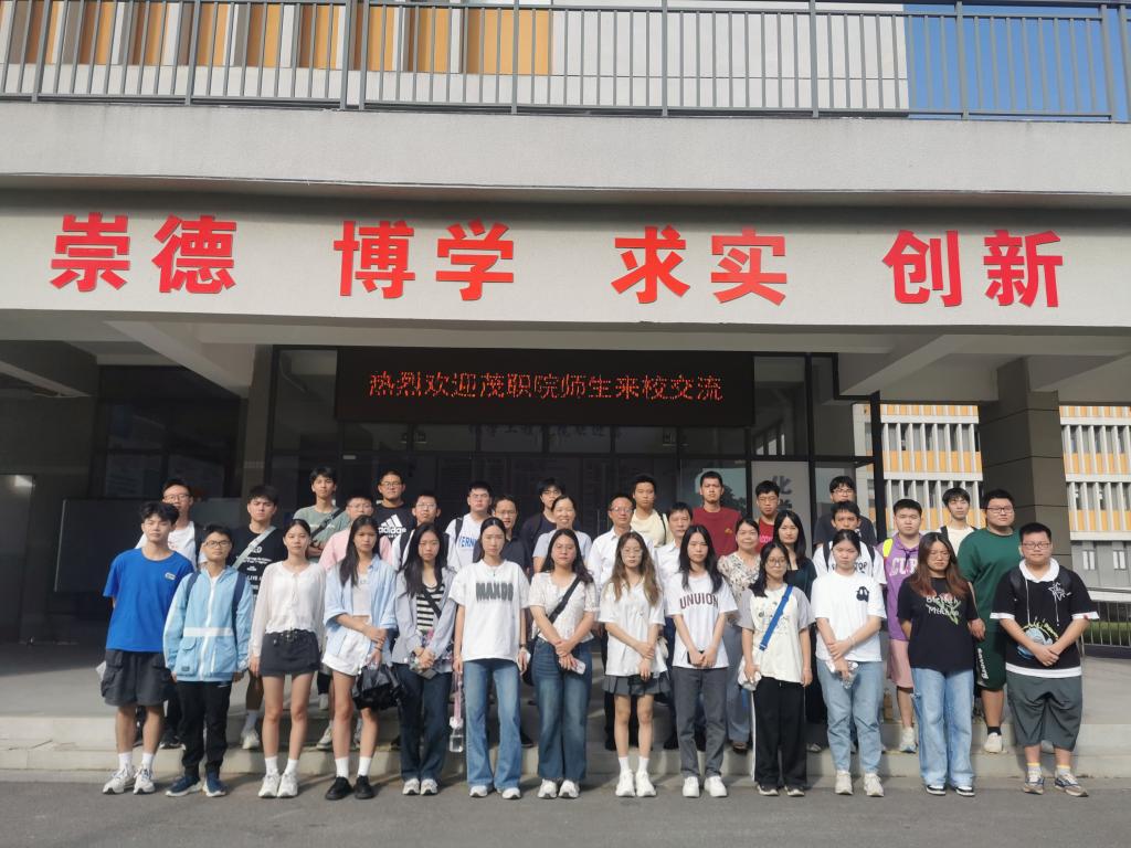 87B51475CA88384DA67CE8179E2_6C9C3BE2_1DABD 87B51475CA88384DA67CE8179E2_6C9C3BE2_1DABD