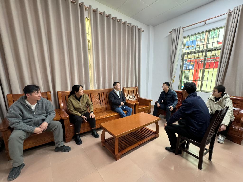 272B002E2B6EEF5FD2B5C9FF531_89A0060B_1B8E4