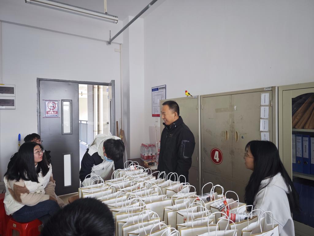 03E91FE21CEF11F01A56F4A0D13_84847CB7_148A7