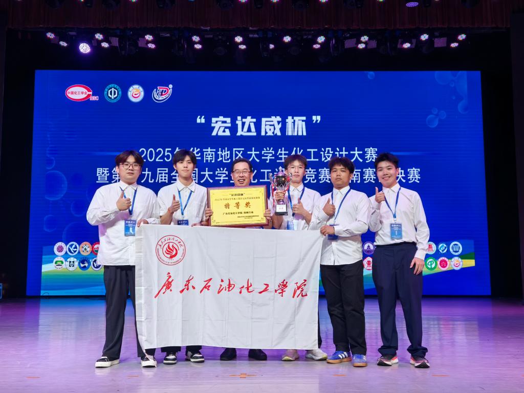 1A94F8C5C99D8FFB1C21106B905_0C111670_18A0E 18A0E