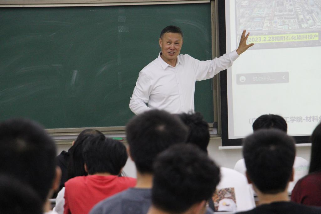 5B08FA65525B1E4A69F2468146B_91D014A5_D462