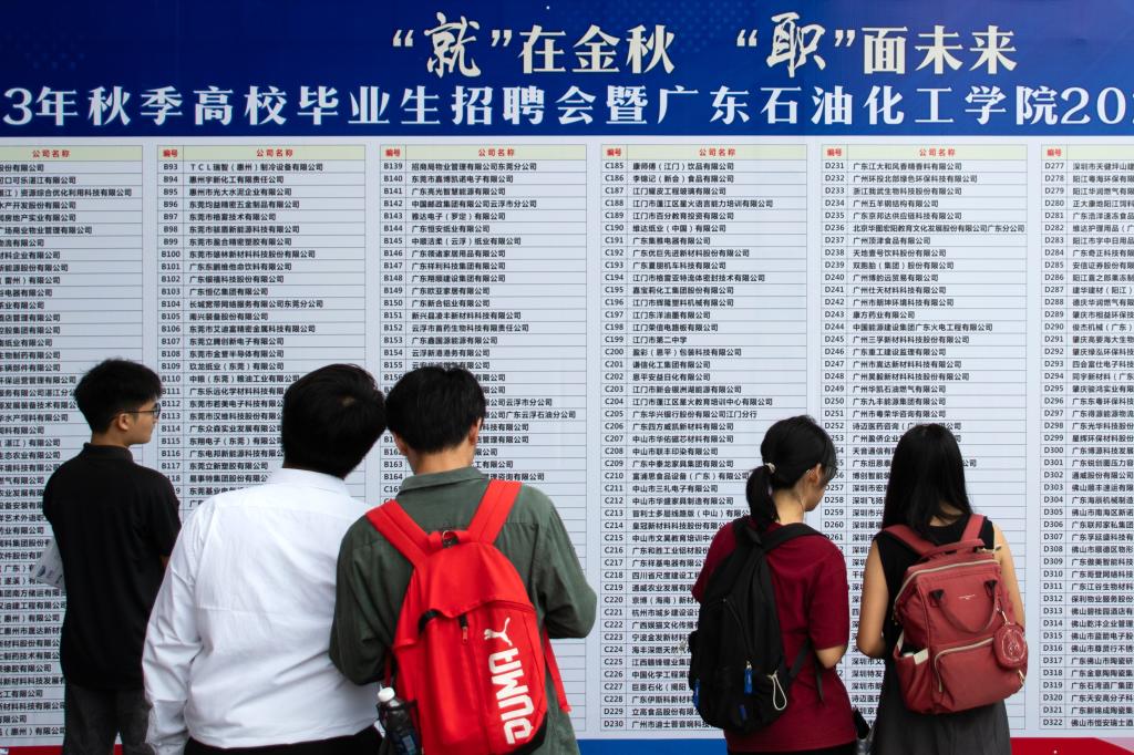 F6DEAEA5AB75FD8574A2ACE8765_11DB3E8B_27986