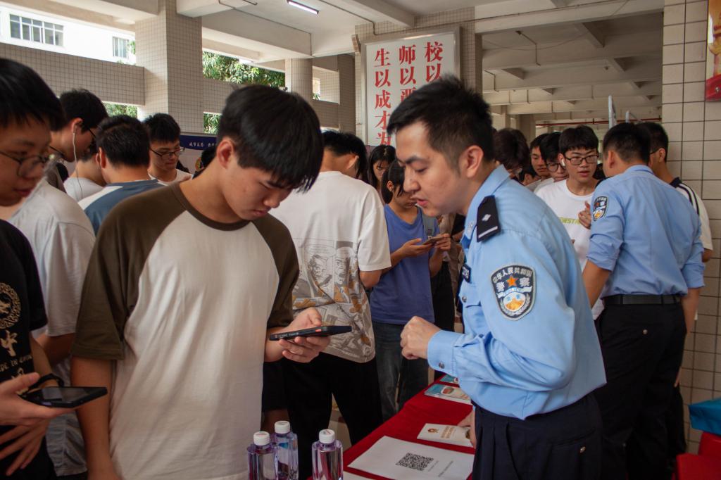 9E0AC606F2740A4C788942B01CB_5C1AADDD_160C9