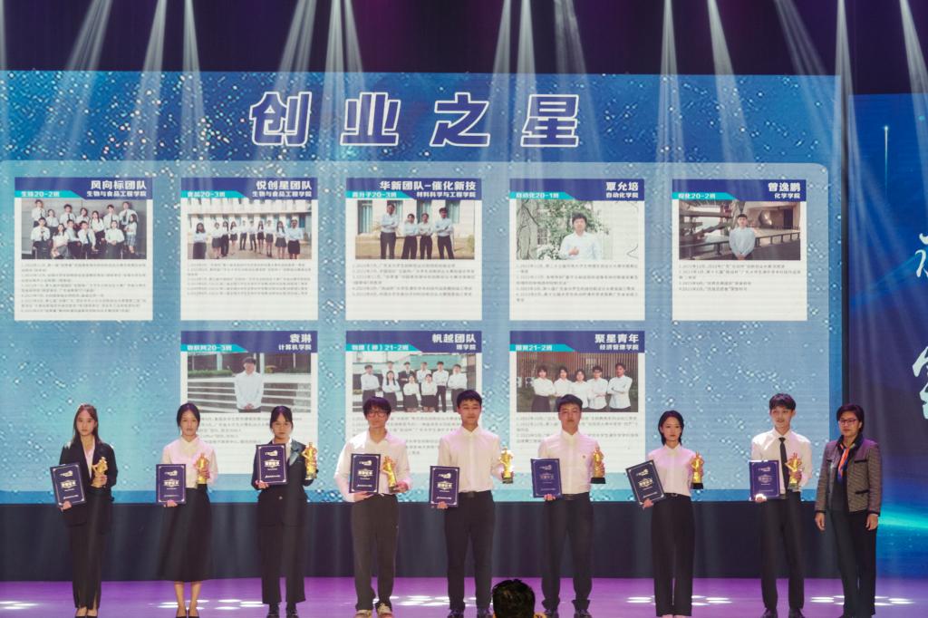 0116519CDB9882D80013AFD616F_99BC3E1C_1AD37