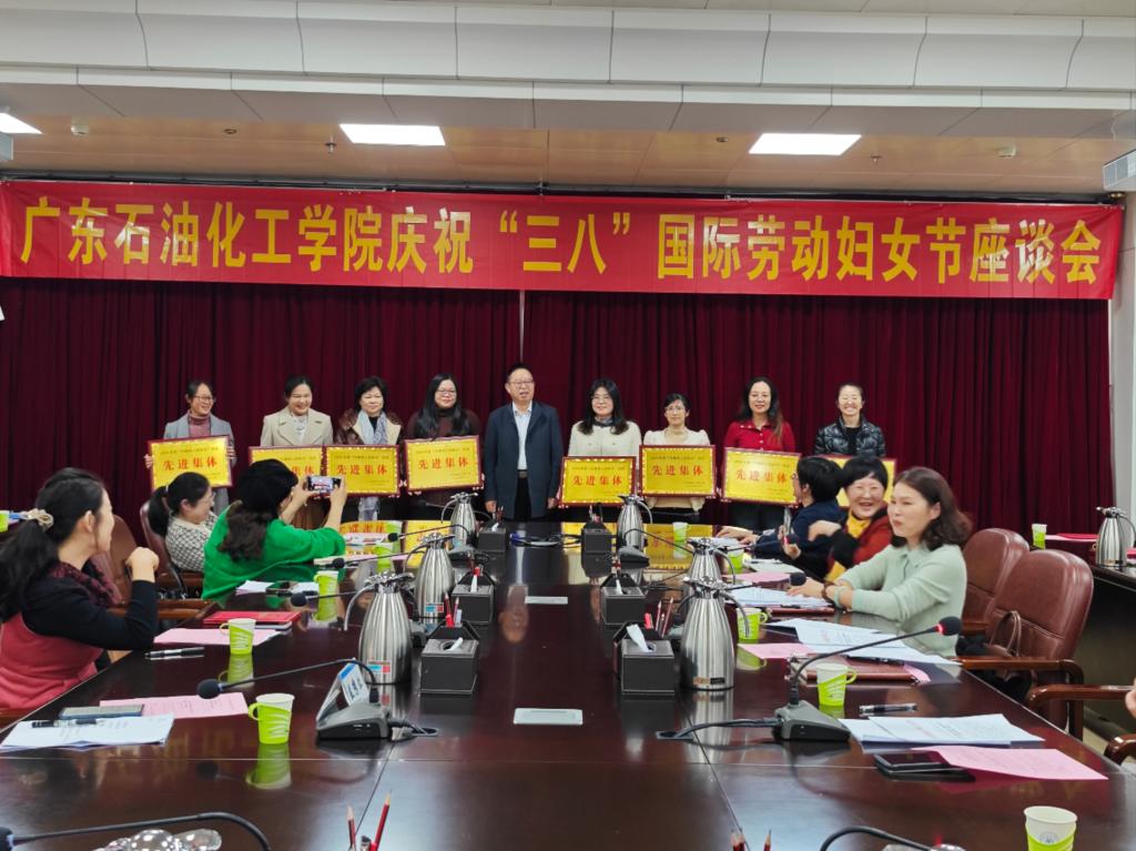 283C5A0335C29DF0B1ABADDD956_6FB579CA_1B7F1