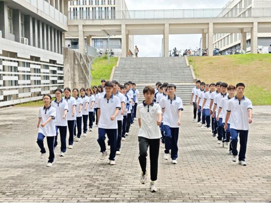 00B84FA5E8F92EEF04E5F84B0A3_74920588_E099B 00B84FA5E8F92EEF04E5F84B0A3_74920588_E099B