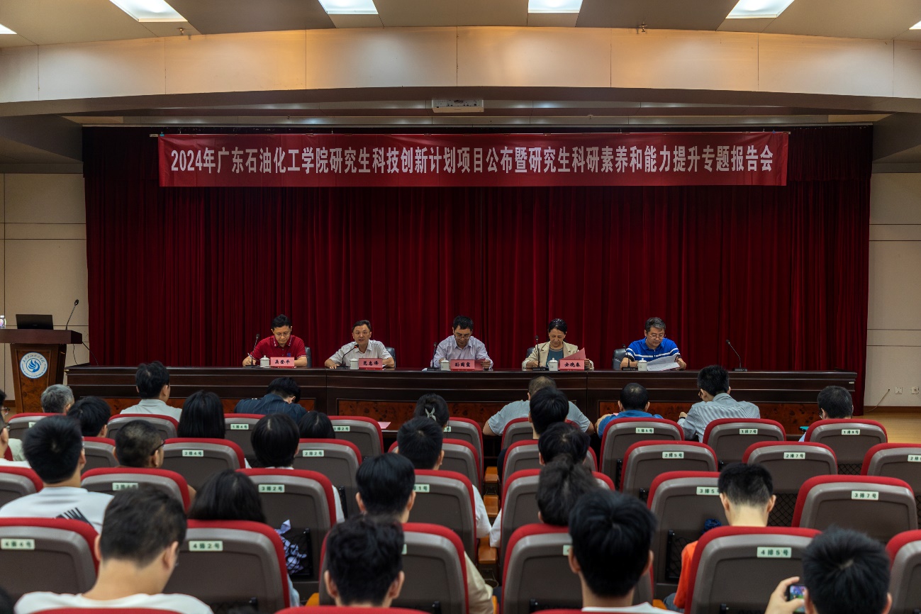 38EDB6E810189BC99761EEDF5EF_EDC03CE8_51692