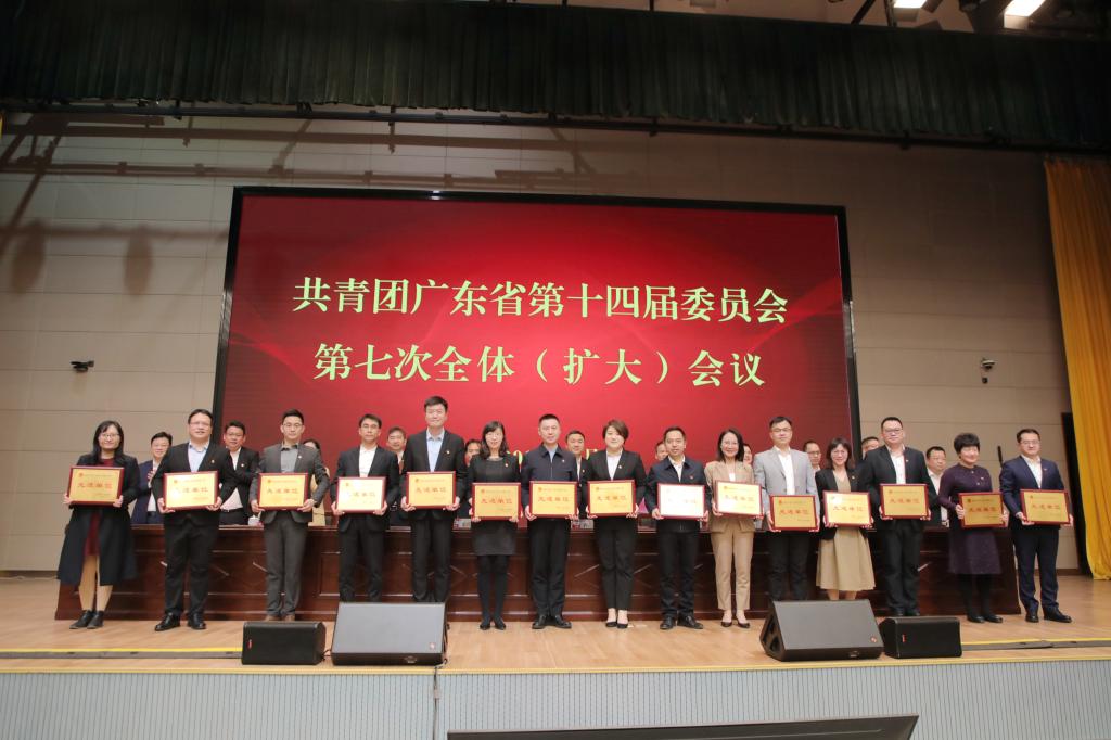 830A47636E18C99ECB43B7DE605_E1DEDE32_159B8