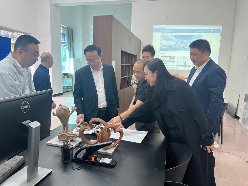 Ҽ������app����(�й�)�ٷ�������