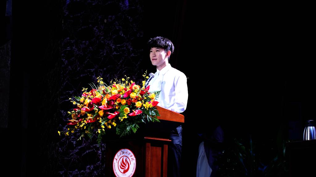 DFEAD74A96595DA545735DD3A91_3E6865E8_D0BC