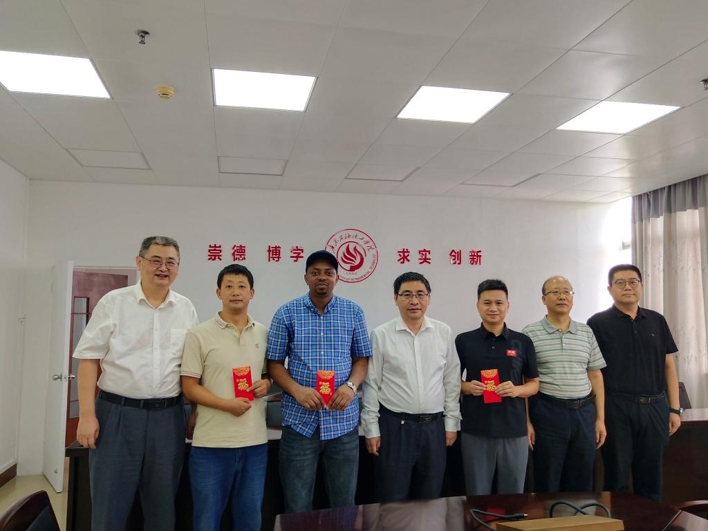 BC2116AF181C79629178C293C2E_173E3369_127AC