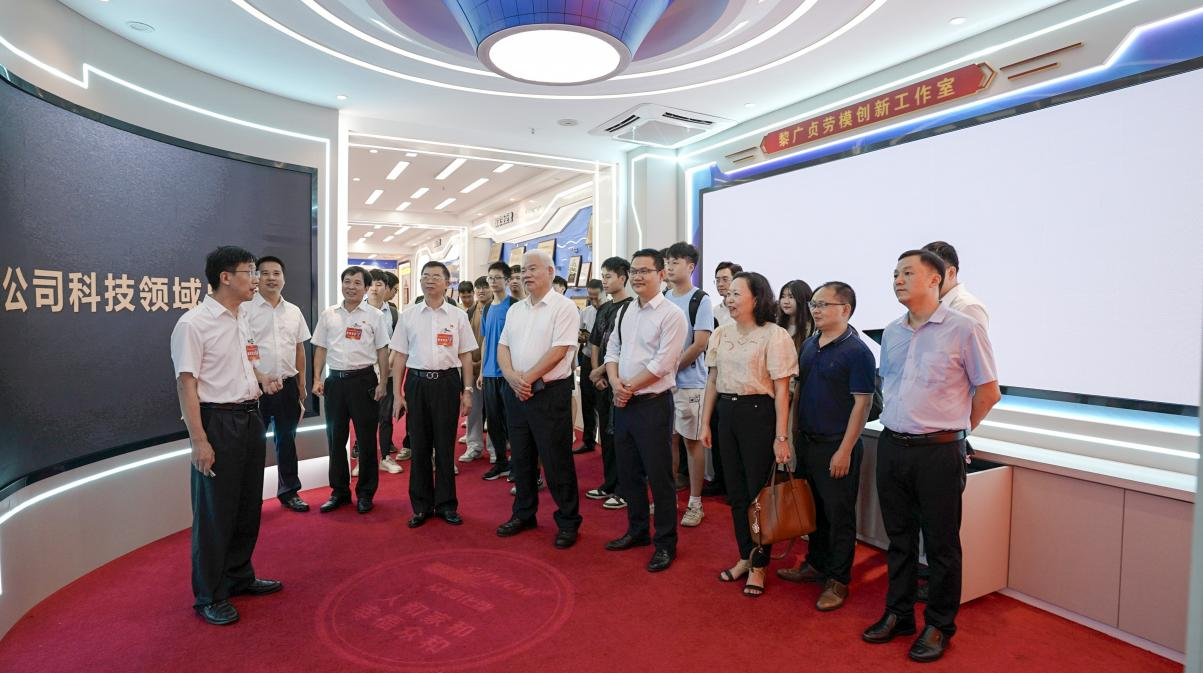 1468BAB0DF89A286A7084E283B8_3C5D18FC_DDDD1