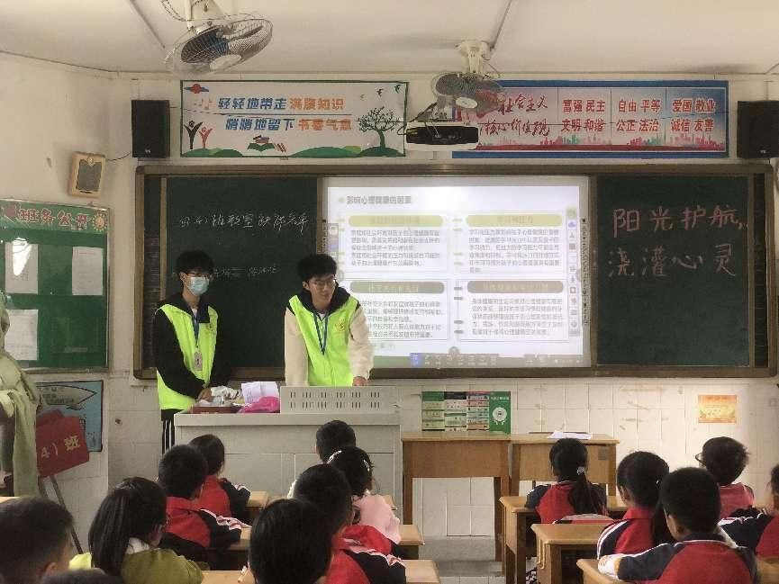 6067441F3318B14903A26ED5215_D2D6E2C3_AC03B 6067441F3318B14903A26ED5215_D2D6E2C3_AC03B