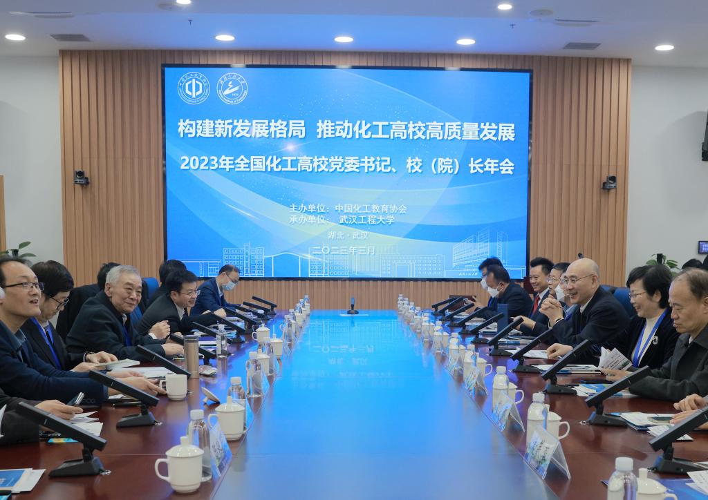 9D2BF465B604ACB2251B51A6660_9DFC613A_19950