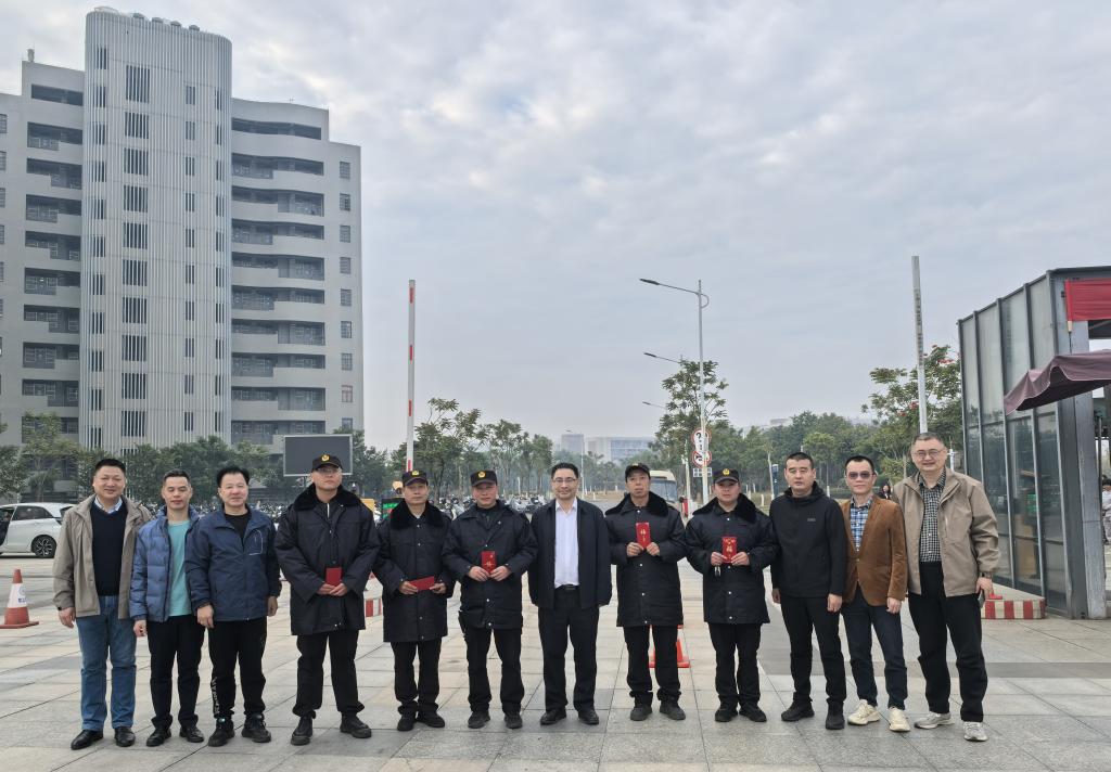 6385FBBE58EE3BF9718E0B6A611_407C8991_19316